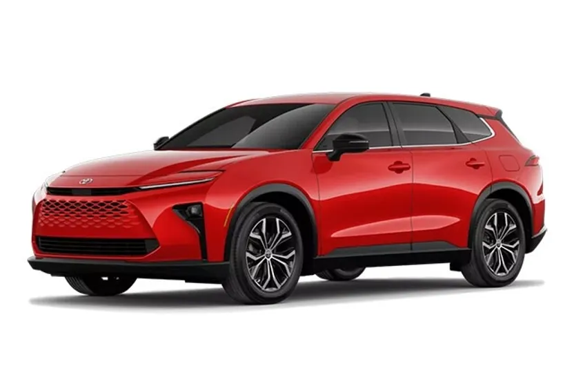 2025 Toyota Crown Signia XLE photo 1