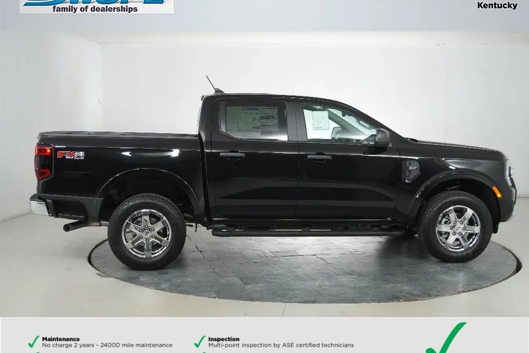 2025 Ford Ranger XLT photo 1