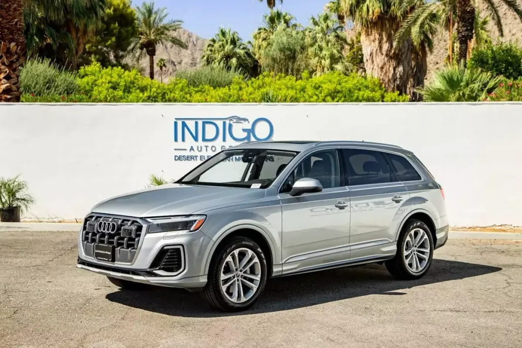 2025 Audi Q7 45 Premium photo 1