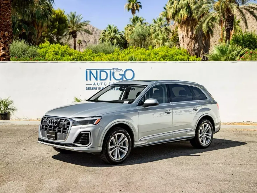 2025 Audi Q7 45 Premium photo 1