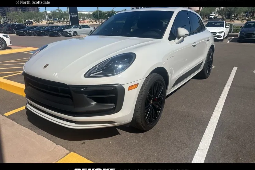 2022 Porsche Macan GTS photo 1
