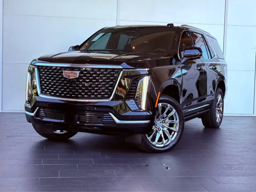 2025 Cadillac Escalade Premium Luxury photo 1