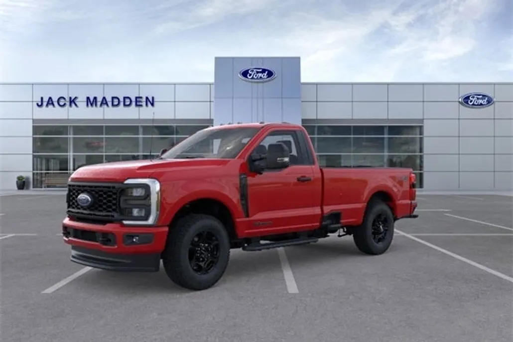 2025 Ford F-350 photo 1
