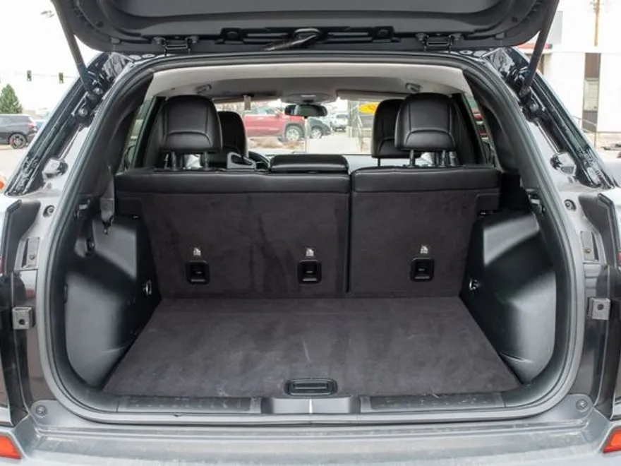 2019 Jeep Cherokee Latitude photo 10