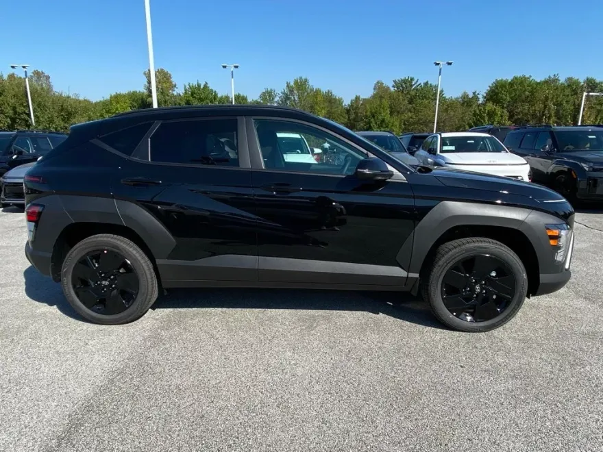 2026 Hyundai Kona SEL photo 1