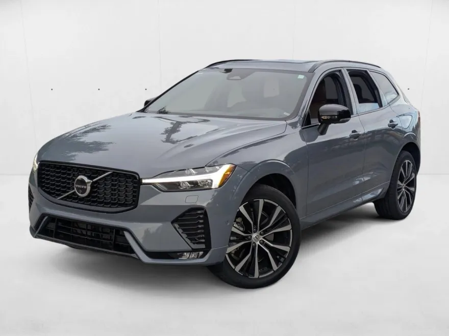 2024 Volvo XC60 B5 Ultimate photo 1