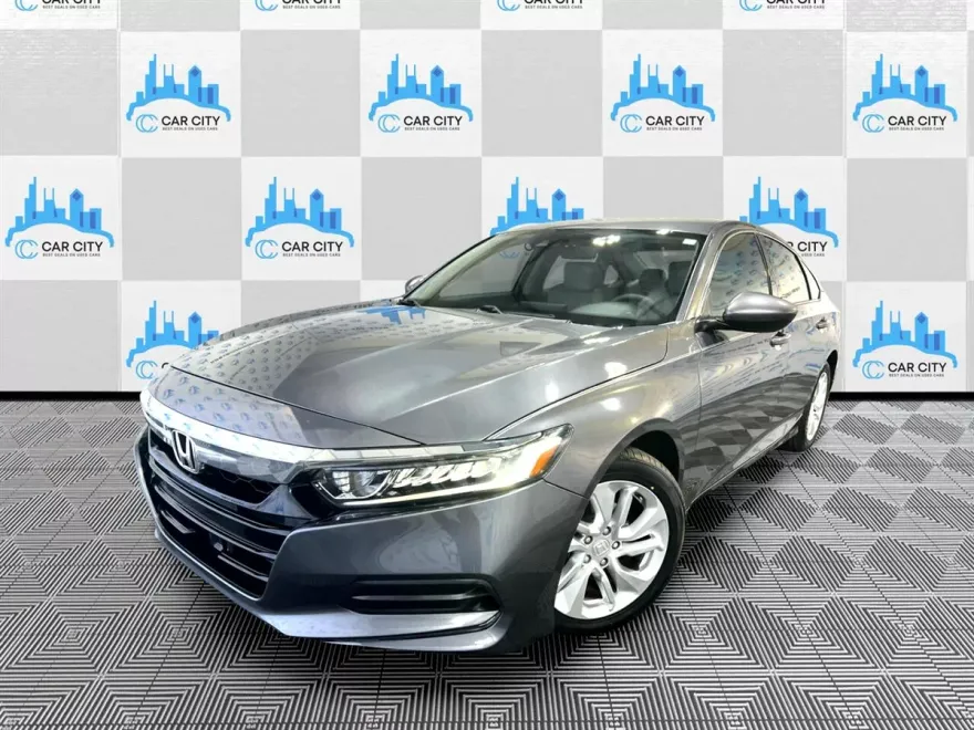 2018 Honda Accord LX photo 1