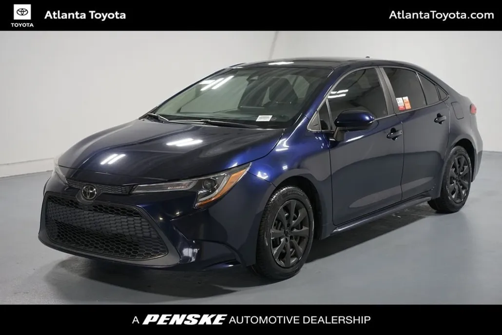 2022 Toyota Corolla LE photo 1
