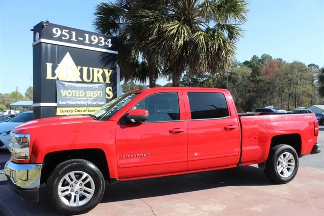 2018 Chevrolet Silverado 1500 LT photo 1