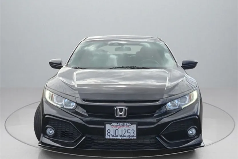 2019 Honda Civic Sport photo 1