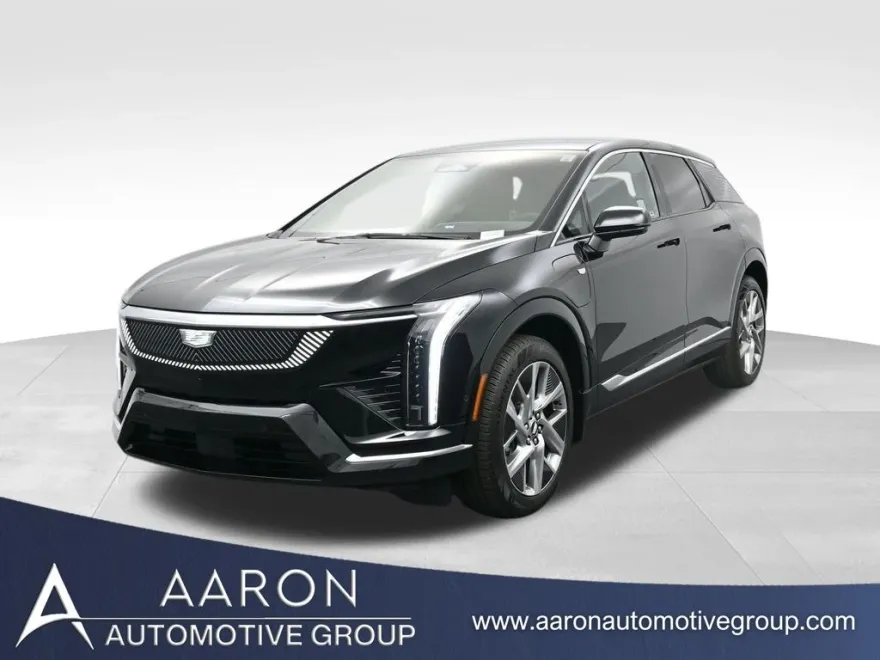2025 Cadillac Optiq Luxury photo 1