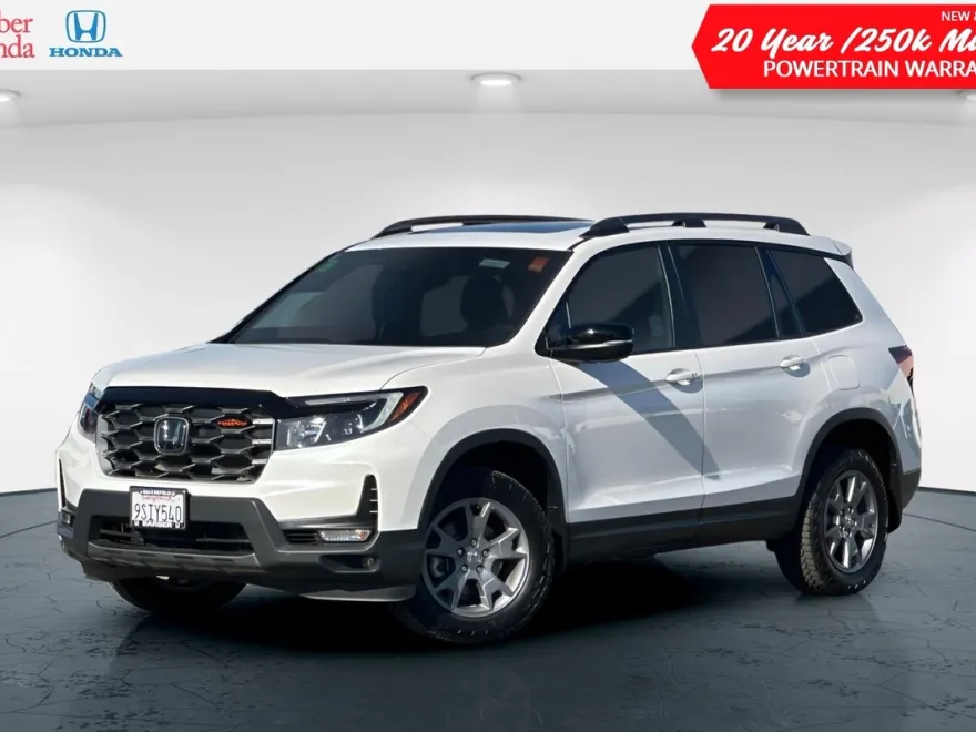 2025 Honda Passport TrailSport photo 1