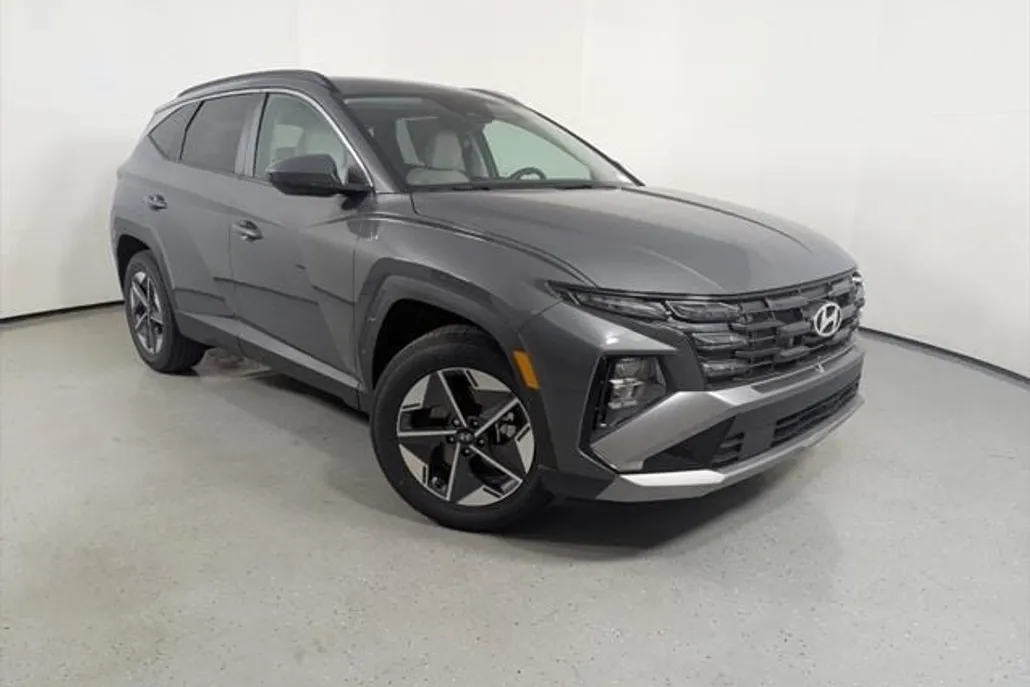 2025 Hyundai Tucson SEL photo 1