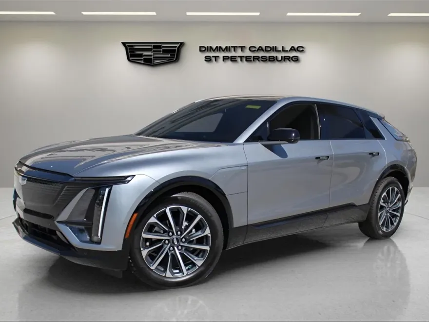2025 Cadillac Lyriq Sport photo 1