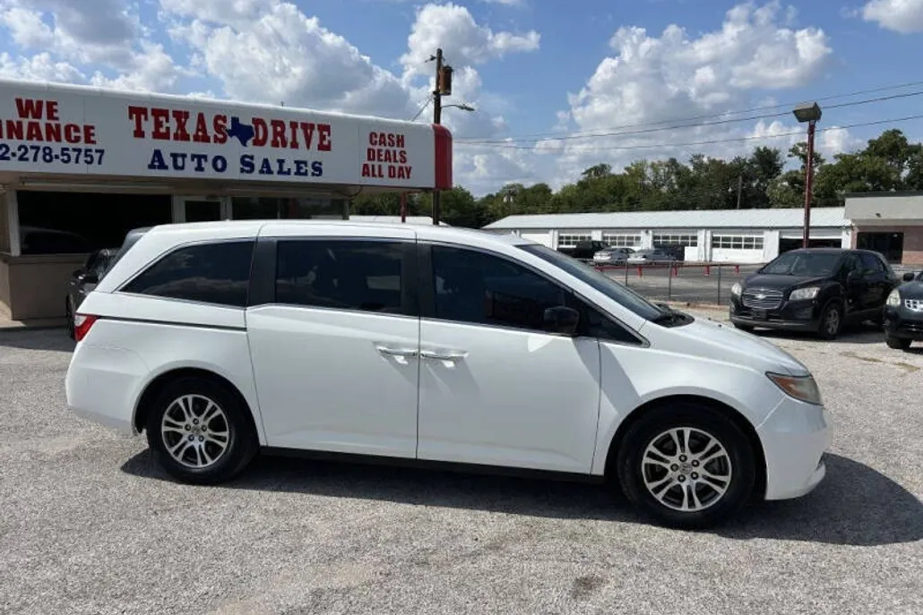 2012 Honda Odyssey EX-L photo 1