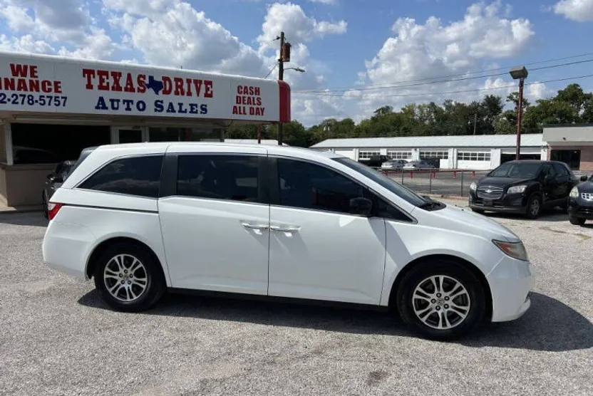 2012 Honda Odyssey EX-L photo 1
