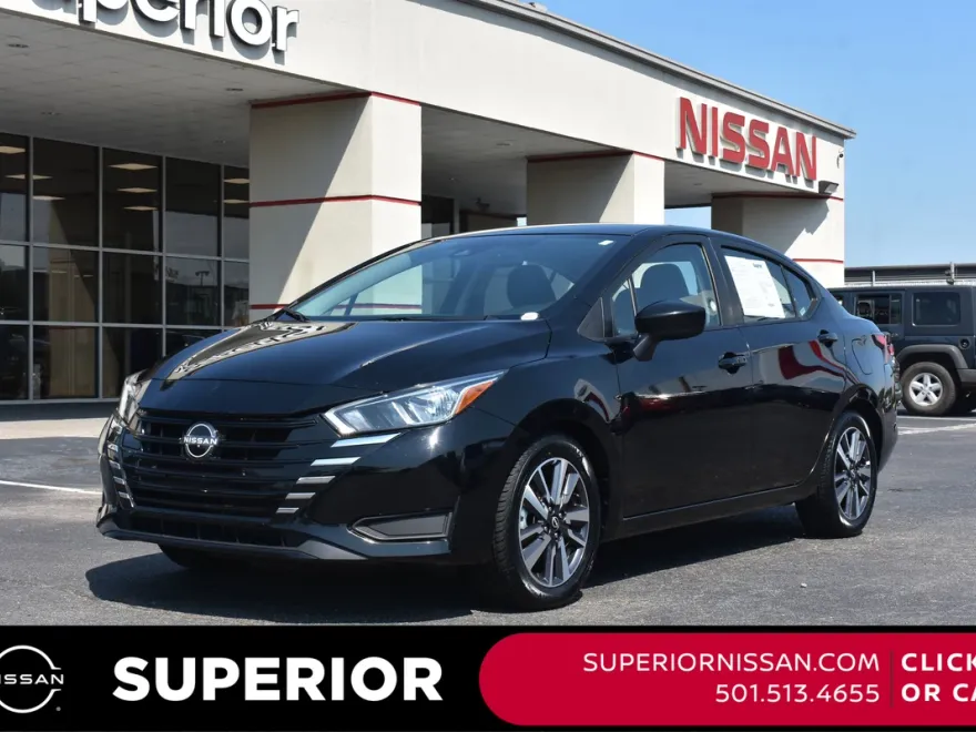 2024 Nissan Versa SV photo 1