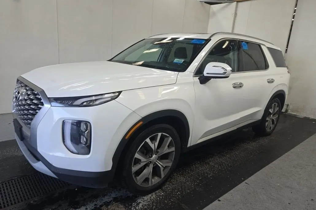 2022 Hyundai Palisade SEL photo 1