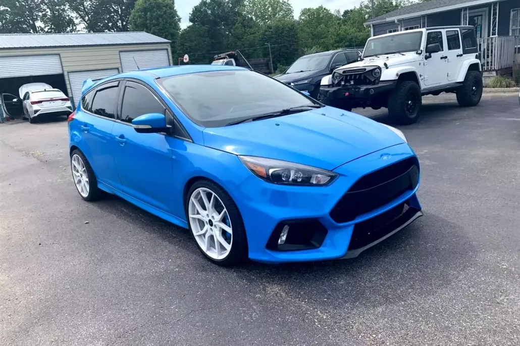 2017 Ford Focus RS photo 1