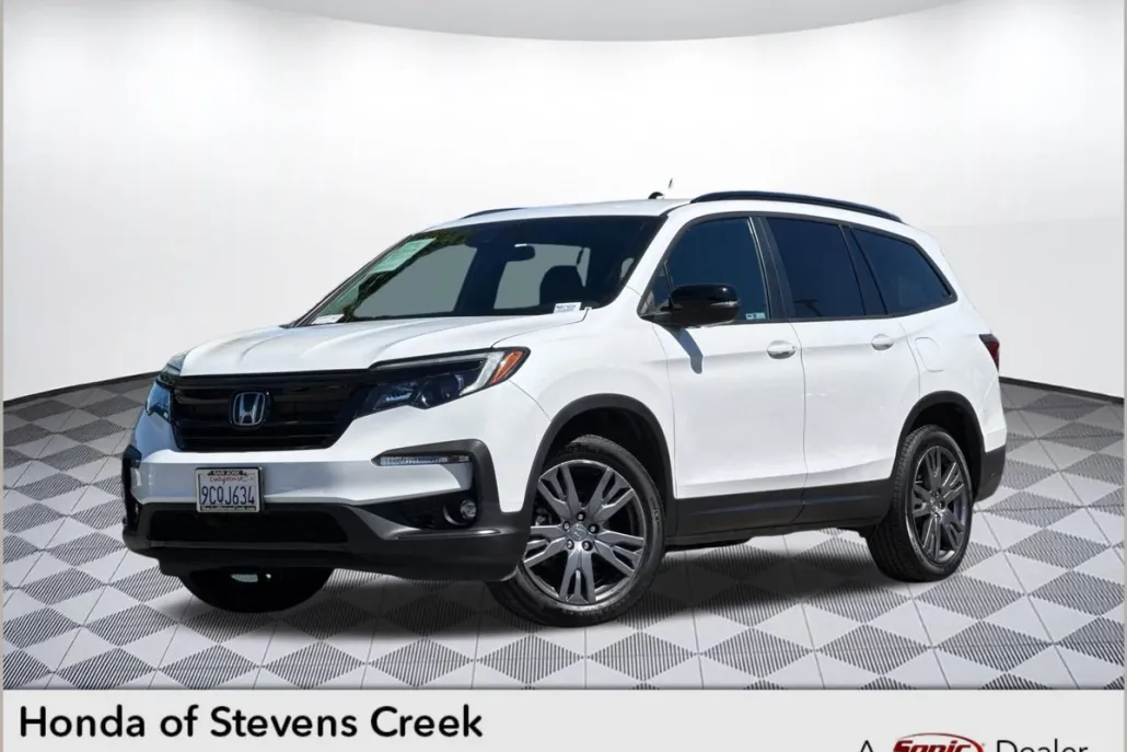 2022 Honda Pilot Sport photo 1