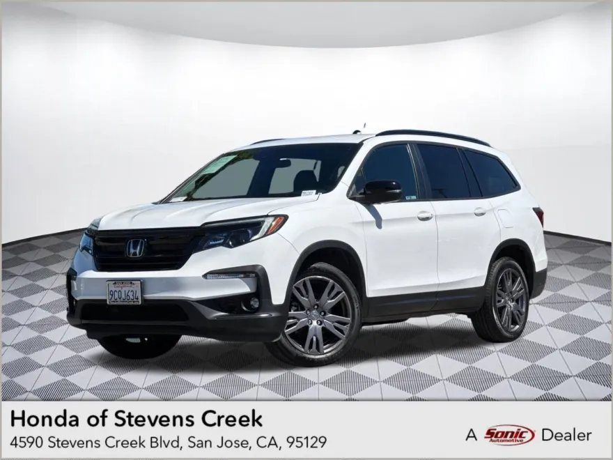 2022 Honda Pilot Sport photo 1