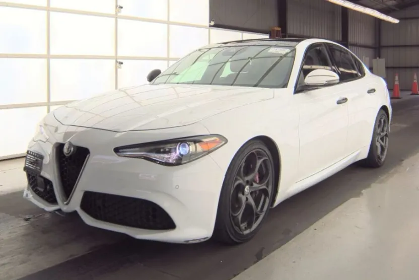 2018 Alfa Romeo Giulia (952) Ti photo 1