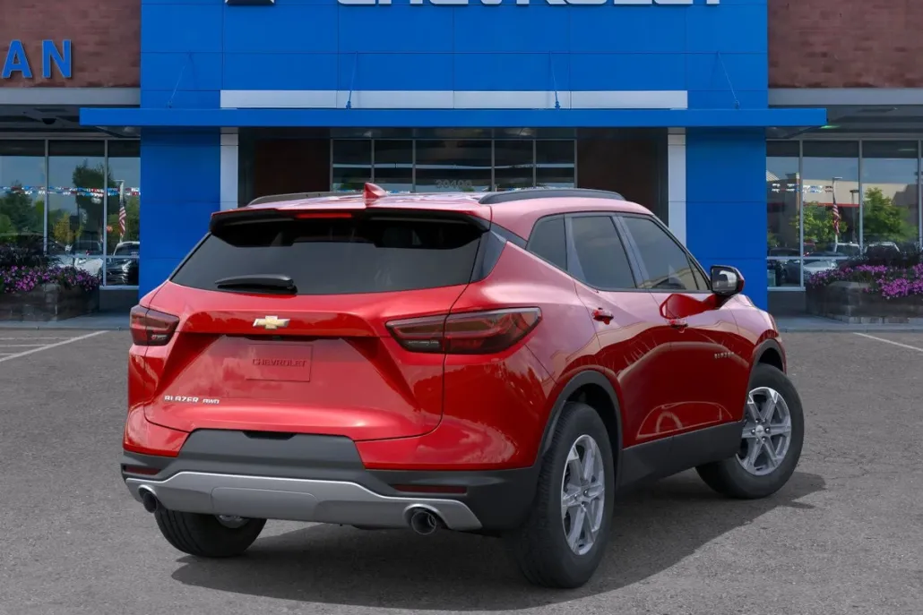 2025 Chevrolet Blazer 2LT photo 1