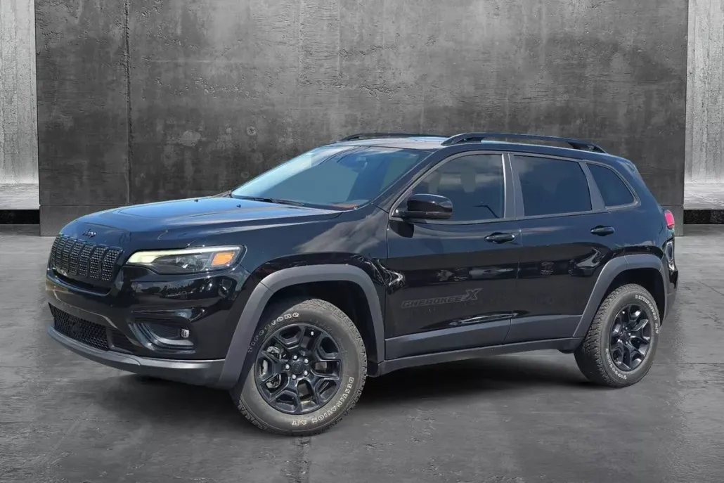 2022 Jeep Cherokee X photo 1