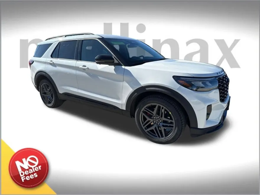 2025 Ford Explorer ST photo 1
