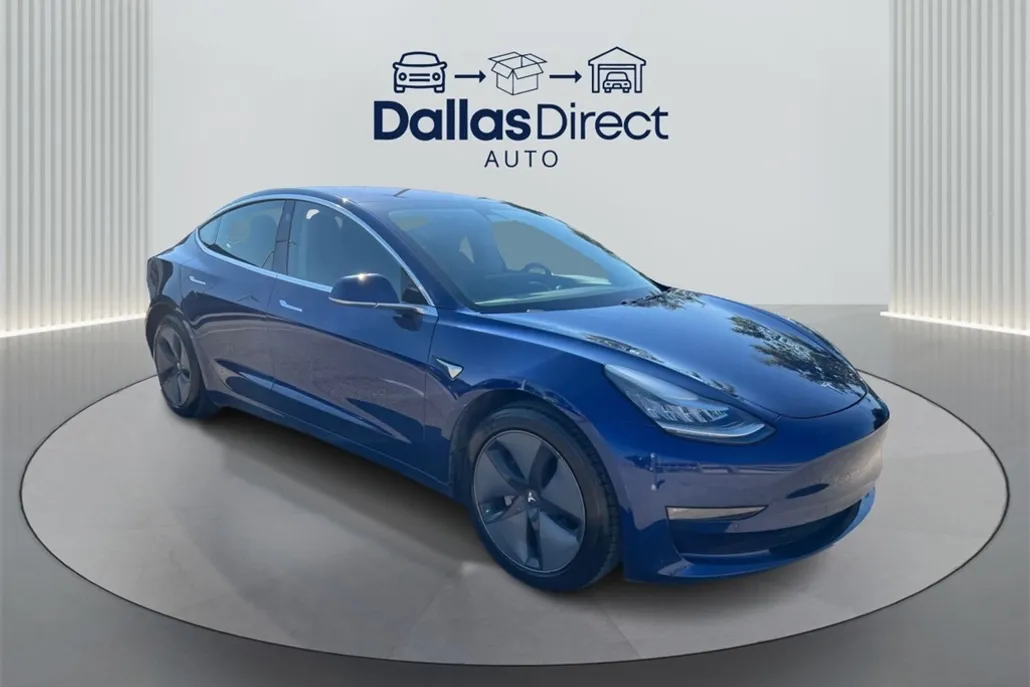 2018 Tesla Model 3 Long Range photo 1
