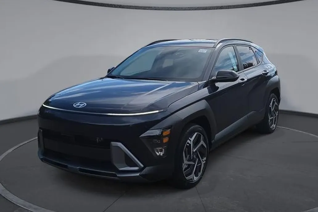 2026 Hyundai Kona SEL photo 1