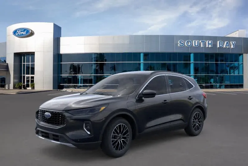 2023 Ford Escape photo 1