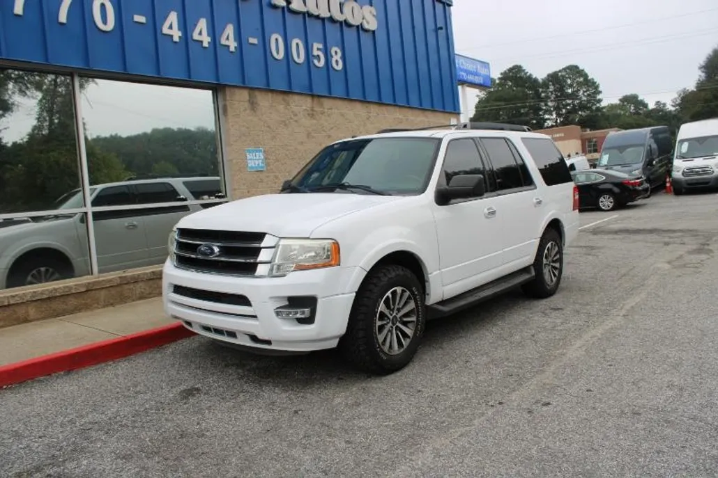2016 Ford Expedition XLT photo 1