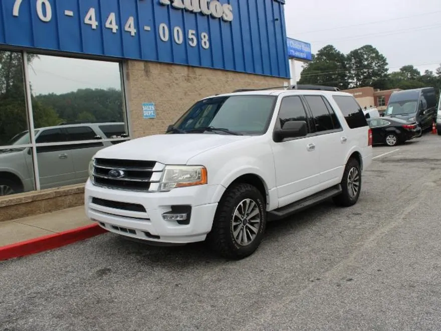 2016 Ford Expedition XLT photo 1