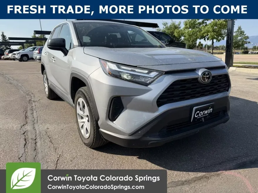 2024 Toyota RAV4 LE photo 1
