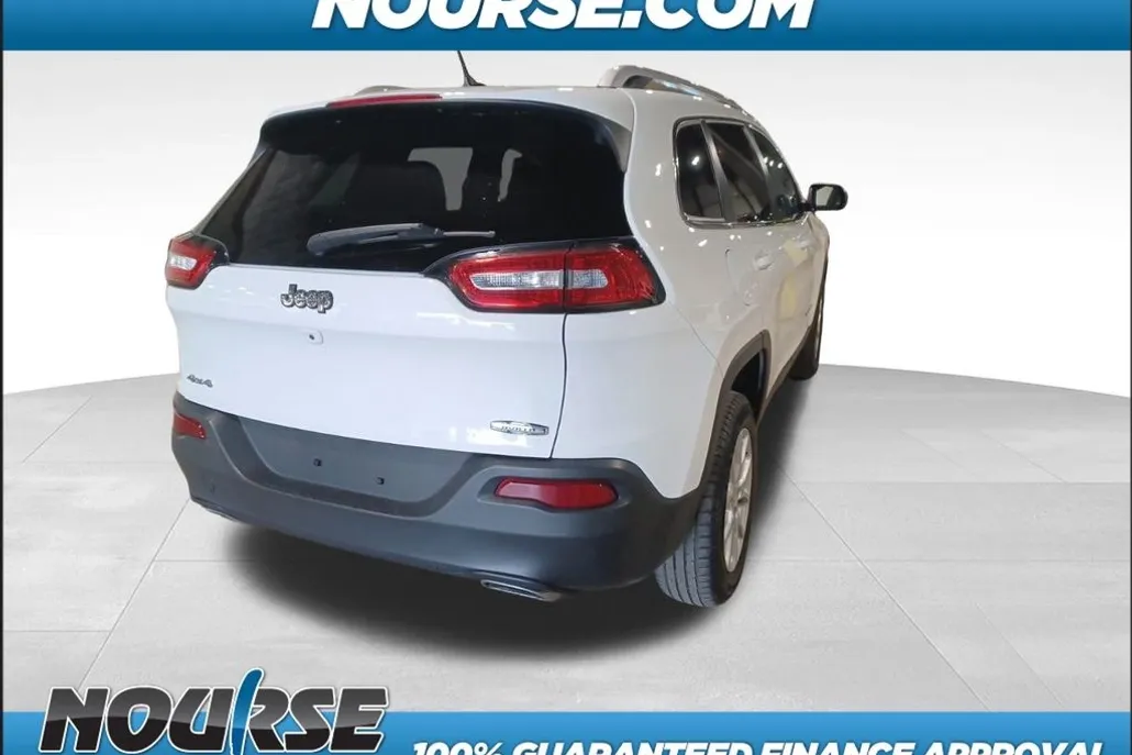 2017 Jeep Cherokee Latitude photo 1