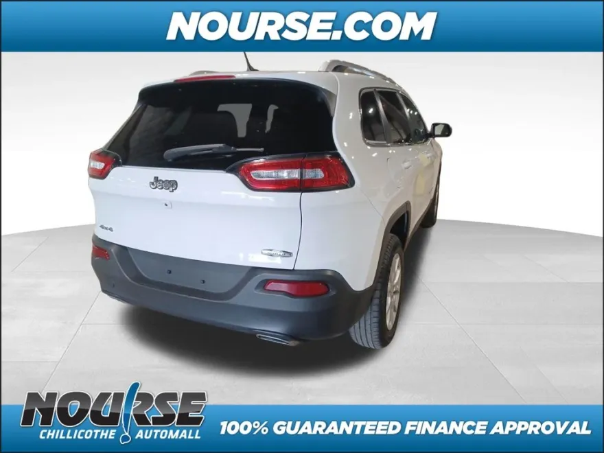 2017 Jeep Cherokee Latitude photo 1
