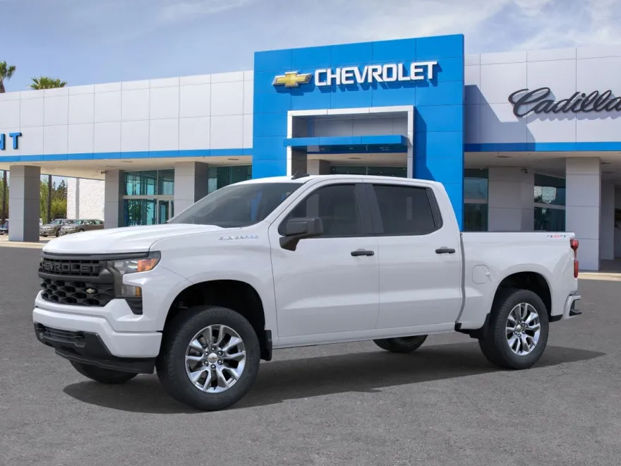 2025 Chevrolet Silverado 1500 Custom photo 1