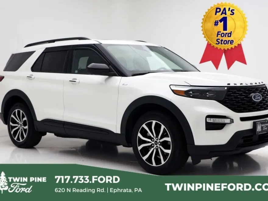 2022 Ford Explorer ST-Line photo 1