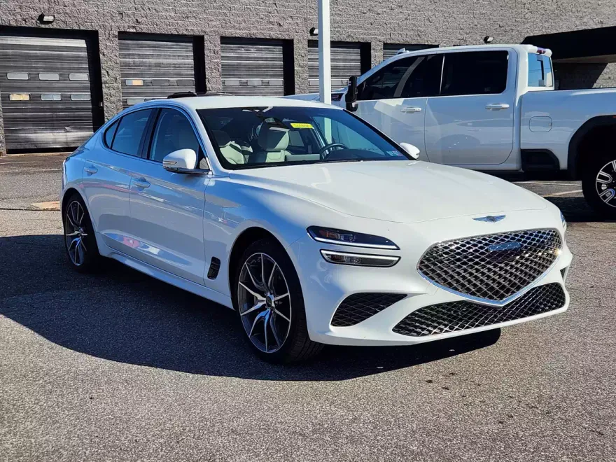 2025 Genesis G70 2.5T photo 1