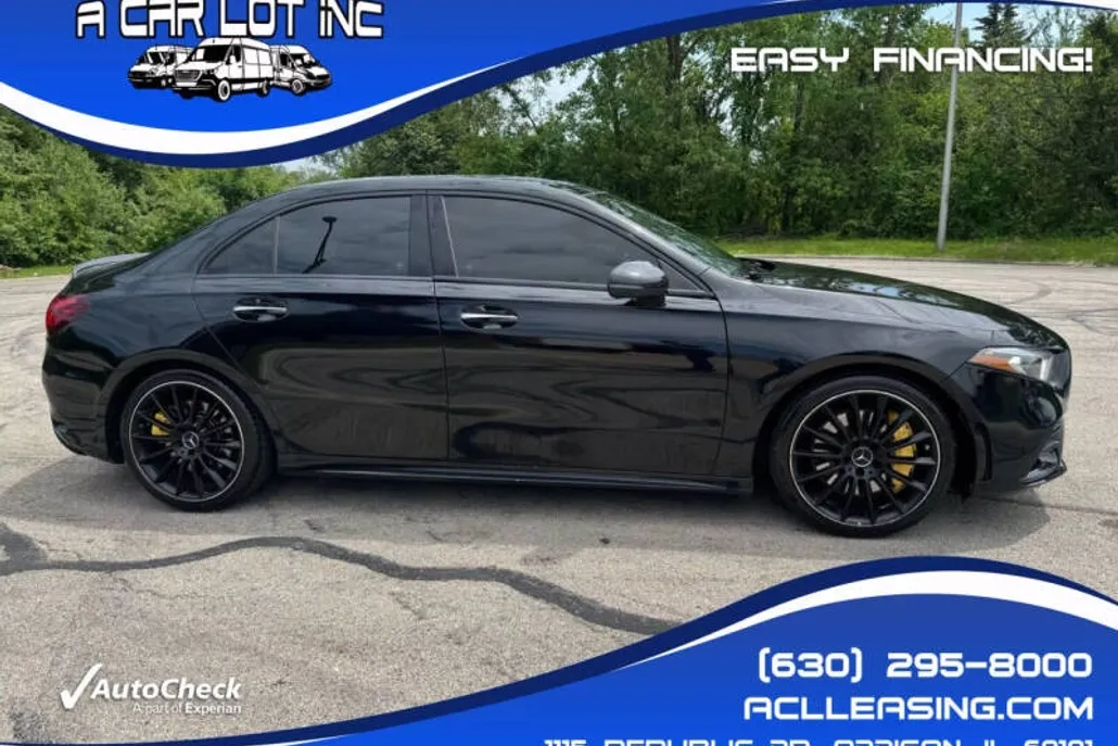 2021 Mercedes Benz A AMG 35 photo 1