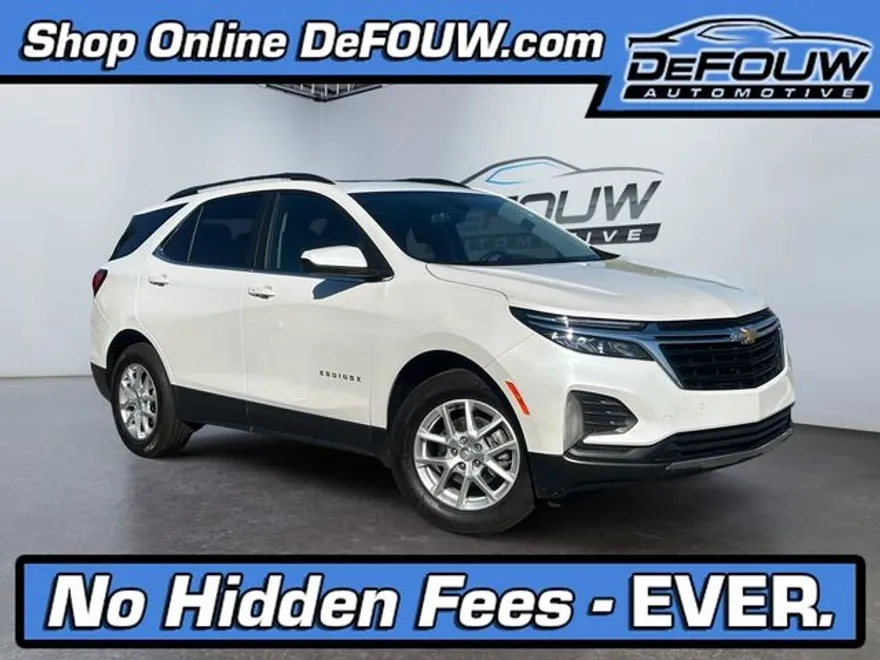 2022 Chevrolet Equinox LT photo 1