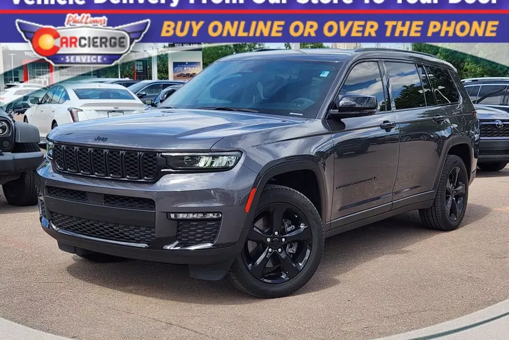 2023 Jeep Grand Cherokee Limited photo 1