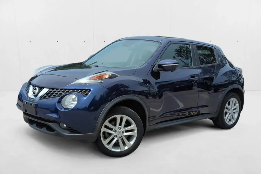 2015 Nissan Juke SL photo 1