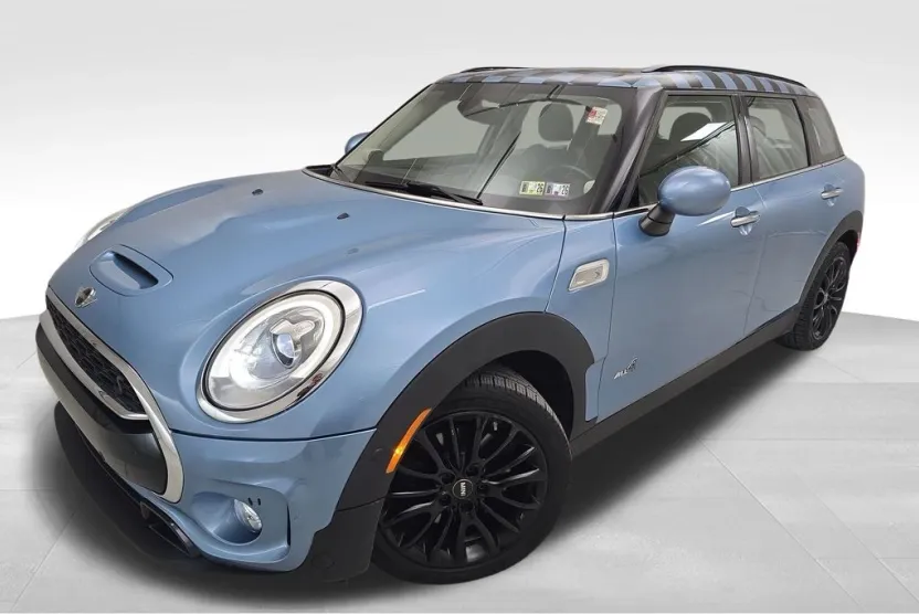 2018 Mini Clubman Base S ALL4 photo 1