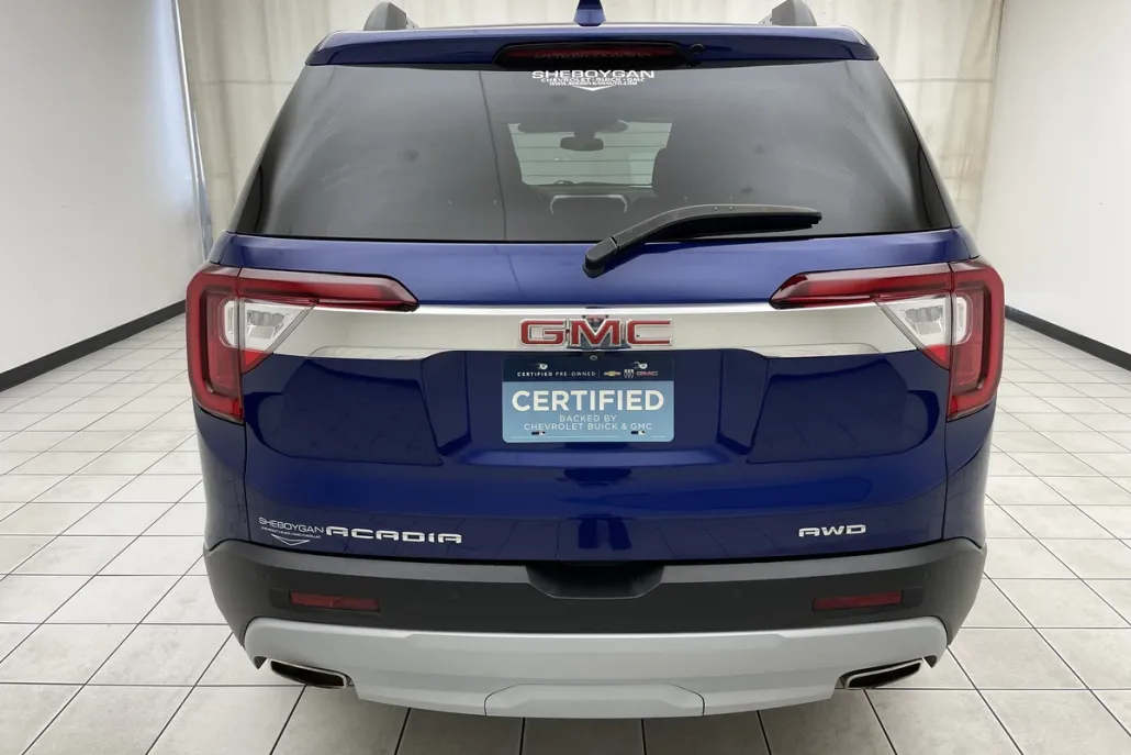 2023 Gmc Acadia SLE photo 1