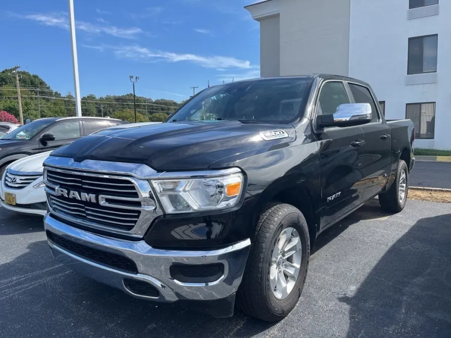 2024 Ram 1500 Laramie photo 1
