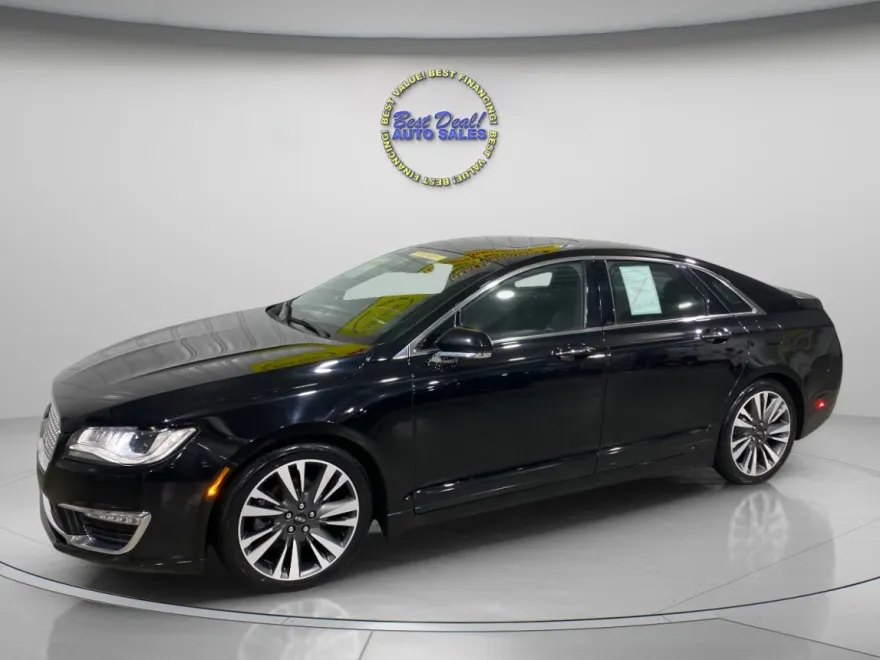 2017 Lincoln MKZ Reserve photo 1