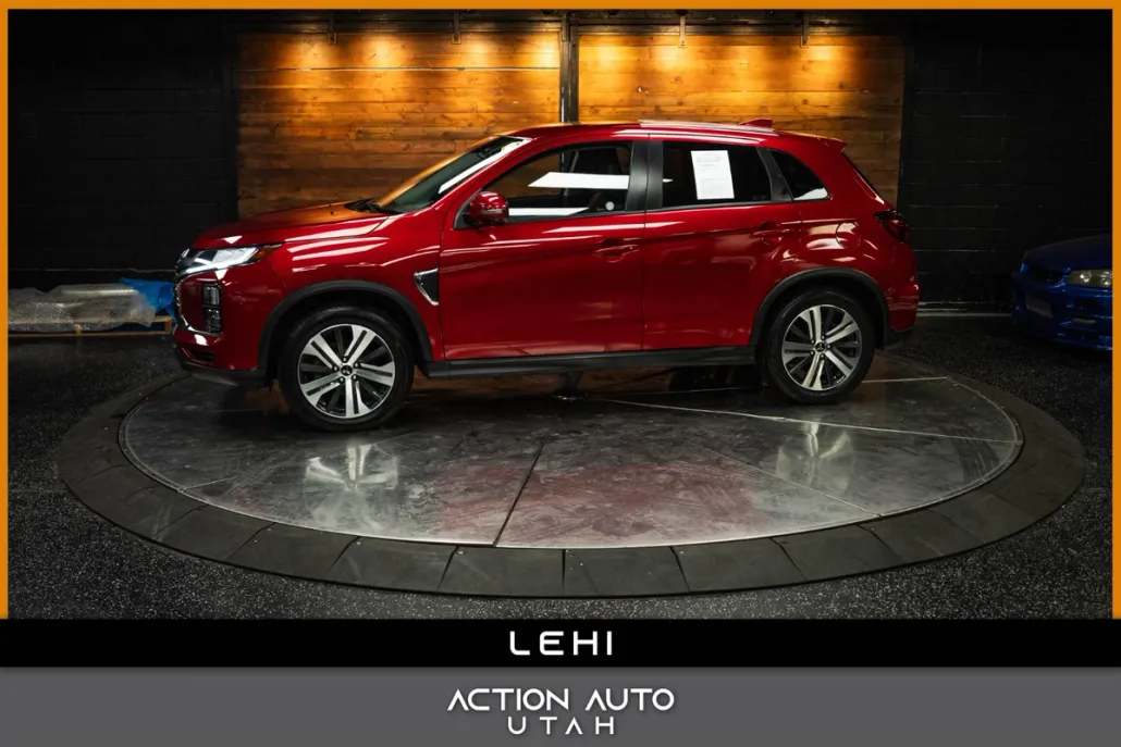 2024 Mitsubishi Outlander Sport ES photo 1