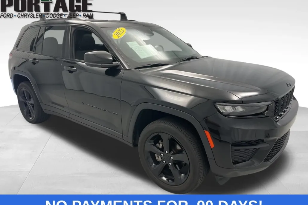 2022 Jeep Grand Cherokee Altitude photo 1